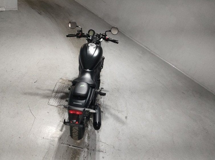 Мотоцикл Kawasaki ELIMINATOR 400 з пробігом 8791 km