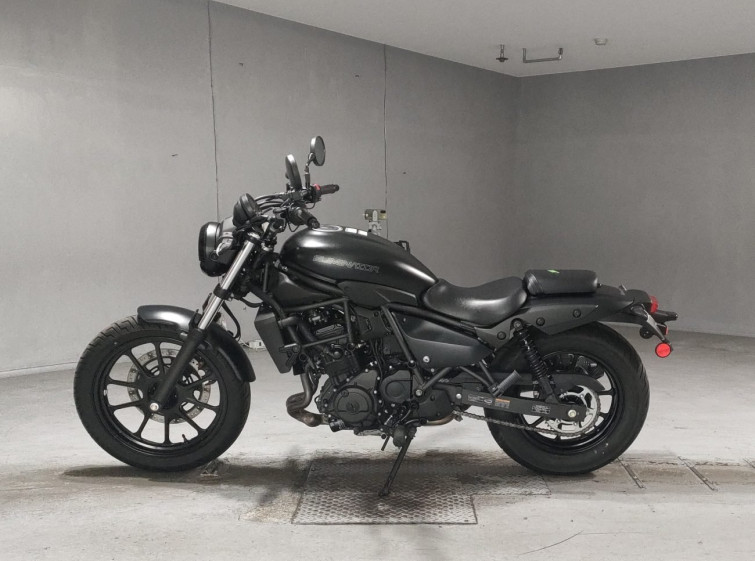 Мотоцикл Kawasaki ELIMINATOR 400 з пробігом 8791 km