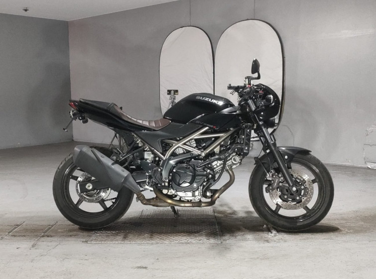 Мотоцикл Suzuki SV650X з пробігом 9637 km