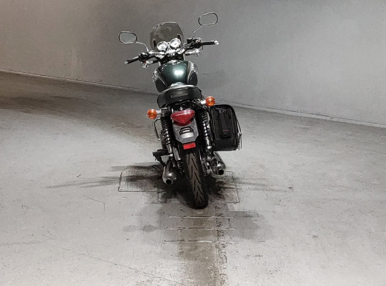 Мотоцикл Kawasaki W800 з пробігом 10990 km