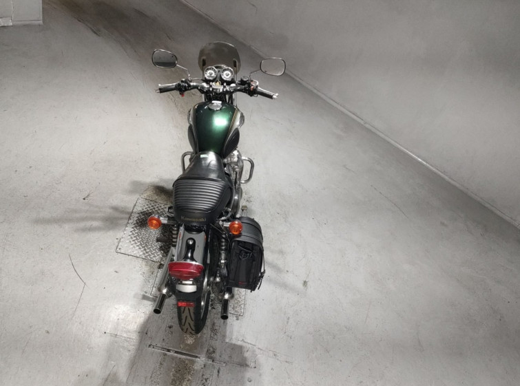 Мотоцикл Kawasaki W800 з пробігом 10990 km