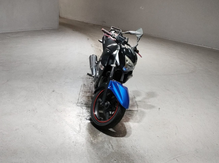 Мотоцикл Suzuki GSR250 з пробігом 52455 km