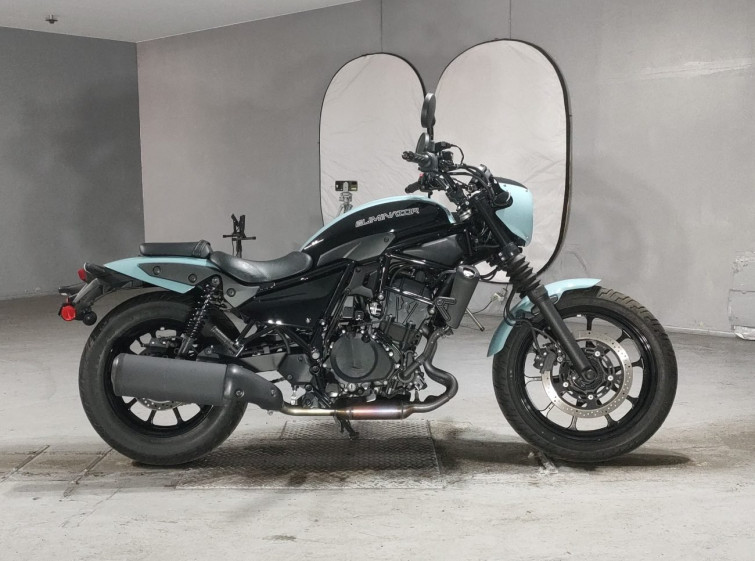 Мотоцикл Kawasaki ELIMINATOR 400SE з пробігом 3735 km
