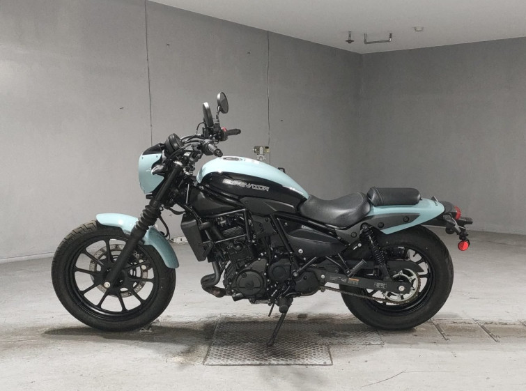 Мотоцикл Kawasaki ELIMINATOR 400SE з пробігом 3735 km