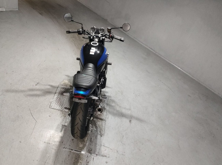 Мотоцикл Kawasaki Z900RS з пробігом 2817 km