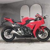 Мотоцикл Honda CBR1000RR с пробегом 27470 km