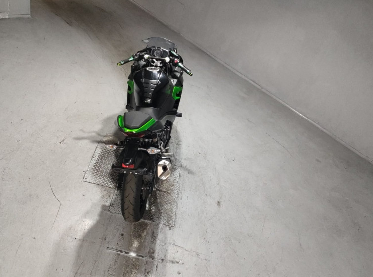 Мотоцикл Kawasaki NINJA400 з пробігом 22572 km
