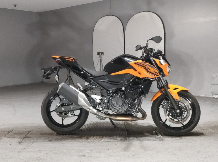 Мотоцикл Kawasaki Z250 с пробегом 2360 km