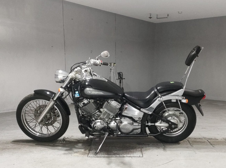 Мотоцикл Yamaha DRAGSTAR XVS400 з пробігом 28892 km