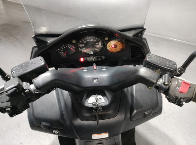 Мотоцикл Honda SILVERWING600 с пробегом 7497 km