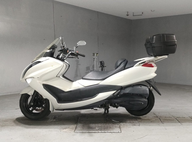 Мотоцикл Yamaha MAJESTY 250 з пробігом 30540 km