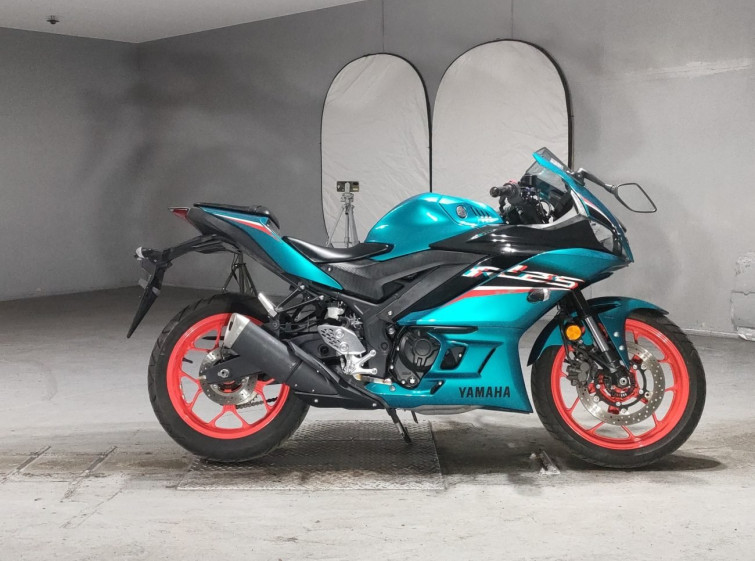 Мотоцикл Yamaha YZF-R25 с пробегом 9671 km
