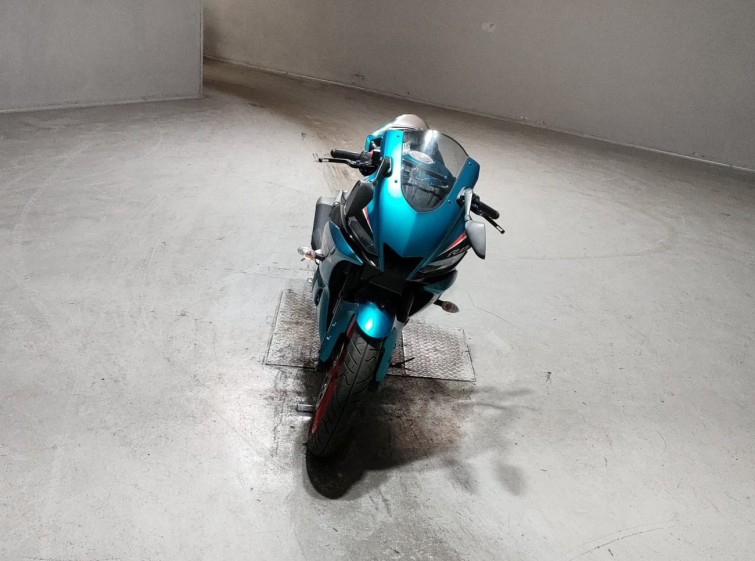 Мотоцикл Yamaha YZF-R25 с пробегом 9671 km