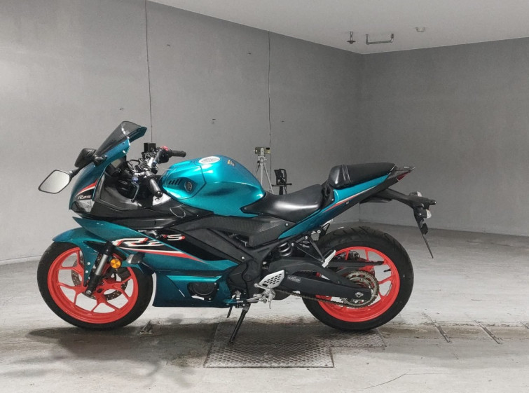 Мотоцикл Yamaha YZF-R25 с пробегом 9671 km