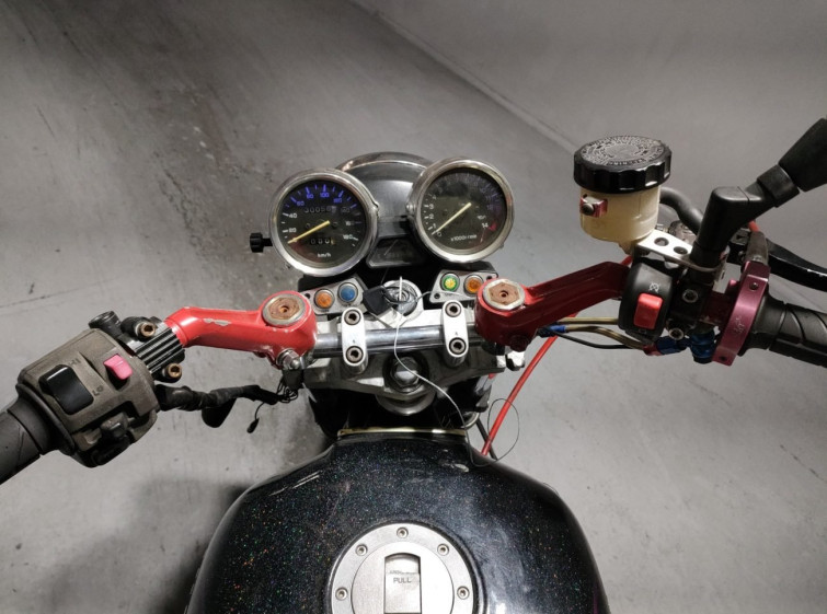 Мотоцикл Yamaha XJR400 з пробігом 30057 km