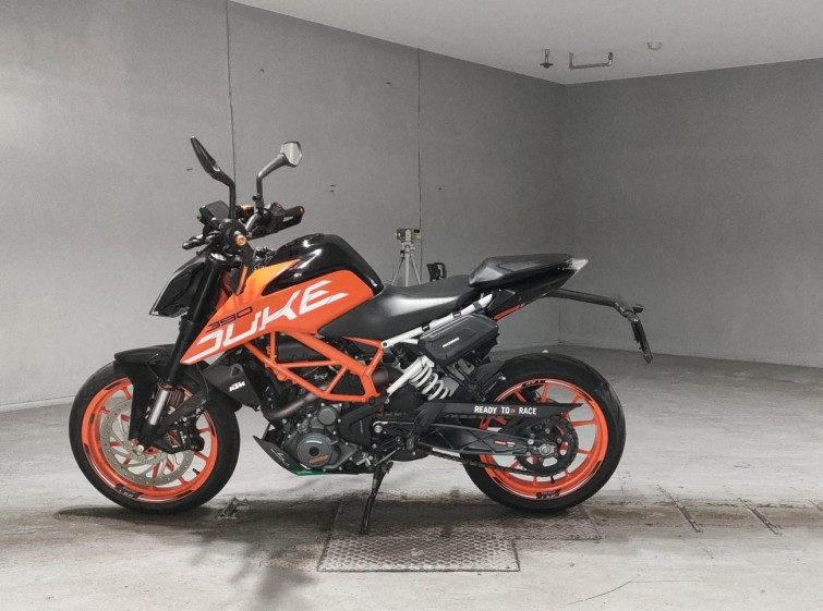 Мотоцикл KTM 390 DUKE з пробігом 15843 km