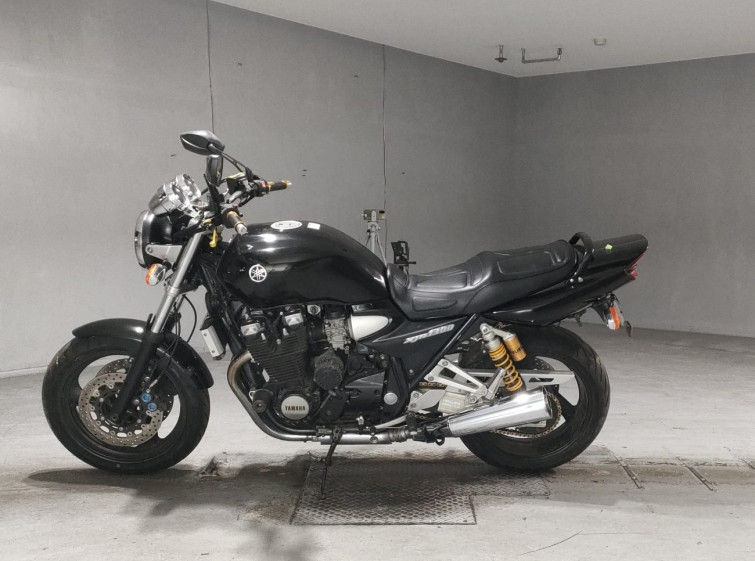 Мотоцикл Yamaha XJR1300 з пробігом 15296 km