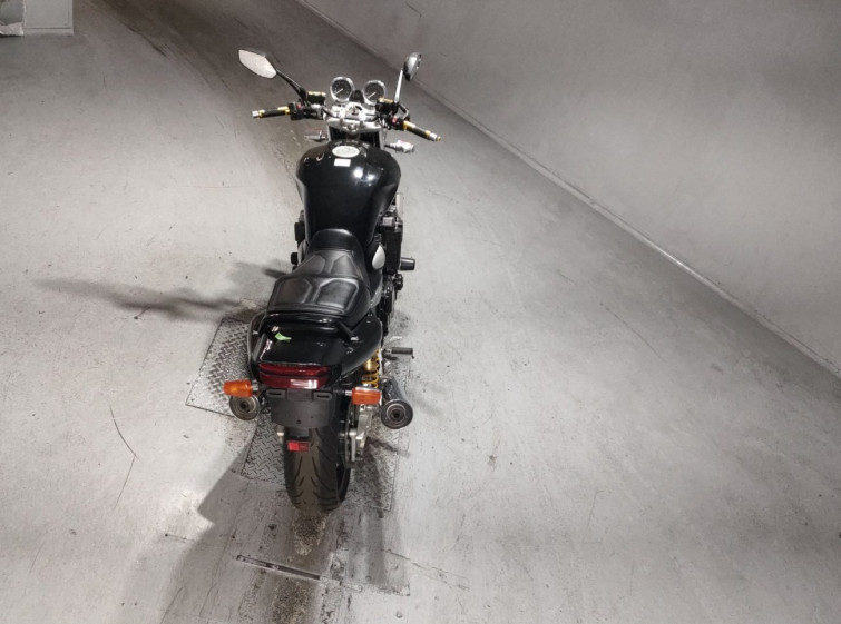 Мотоцикл Yamaha XJR1300 з пробігом 15296 km