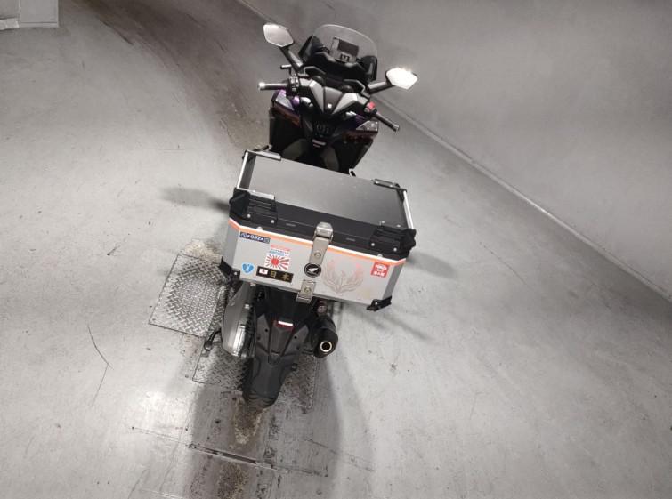 Мотоцикл Honda FORZA з пробігом 9344 km