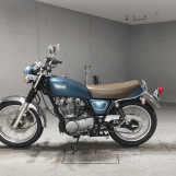Мотоцикл Yamaha SR400 с пробегом 2550 km