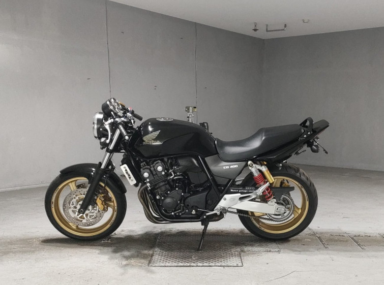 Мотоцикл Honda CB400SFV с пробегом 30775 km