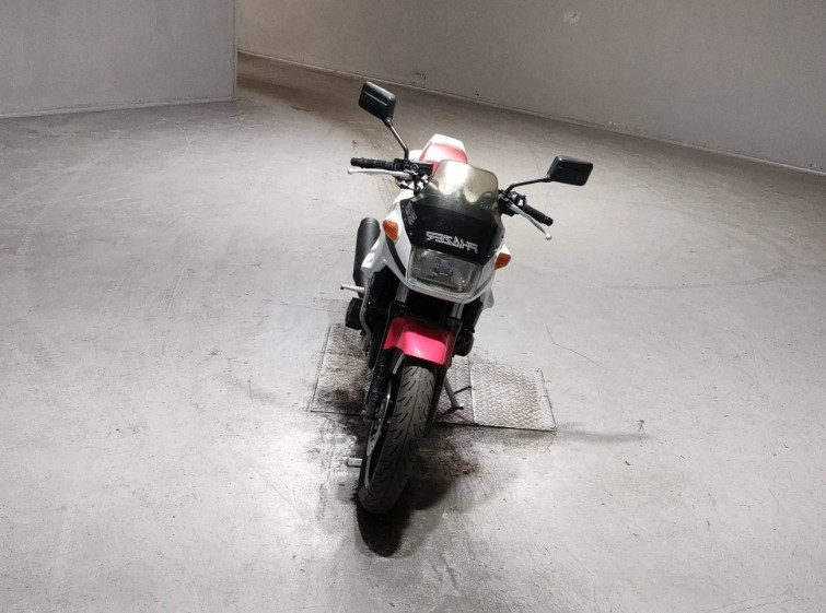 Мотоцикл Yamaha FZ250 FAZER з пробігом 9719 km