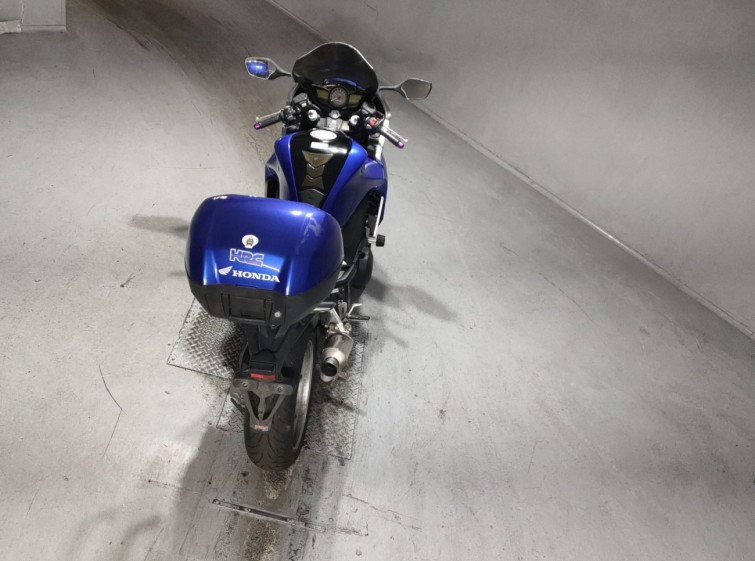 Мотоцикл Honda VFR1200F с пробегом 12273 km