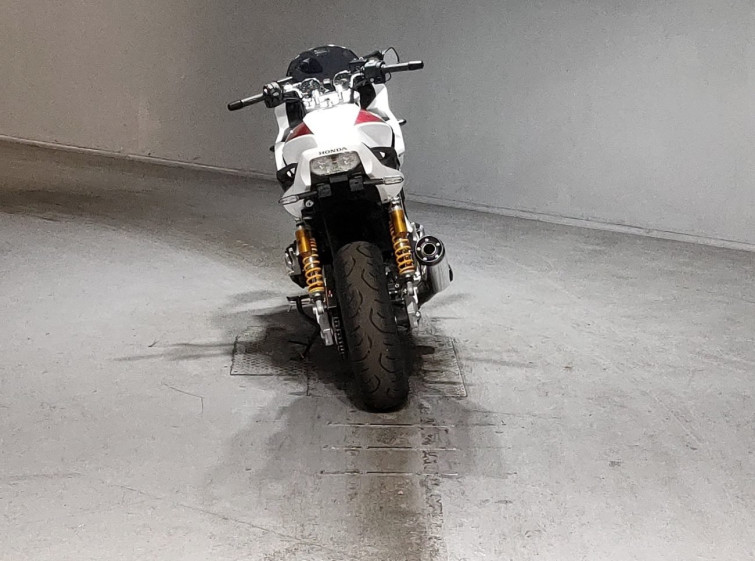 Мотоцикл Honda CB1300SF с пробегом 2215 km