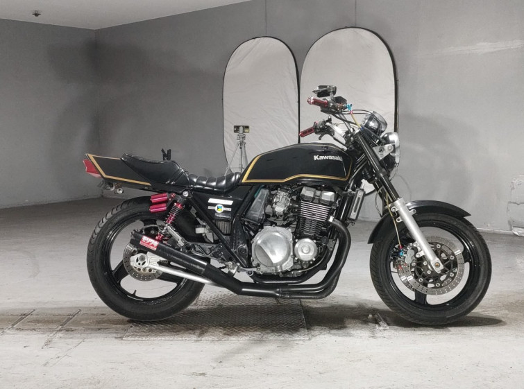 Мотоцикл Kawasaki ZRX400 з пробігом 20296 km