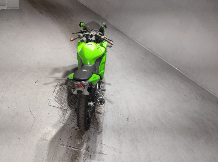 Мотоцикл Kawasaki NINJA250R з пробігом 7039 km
