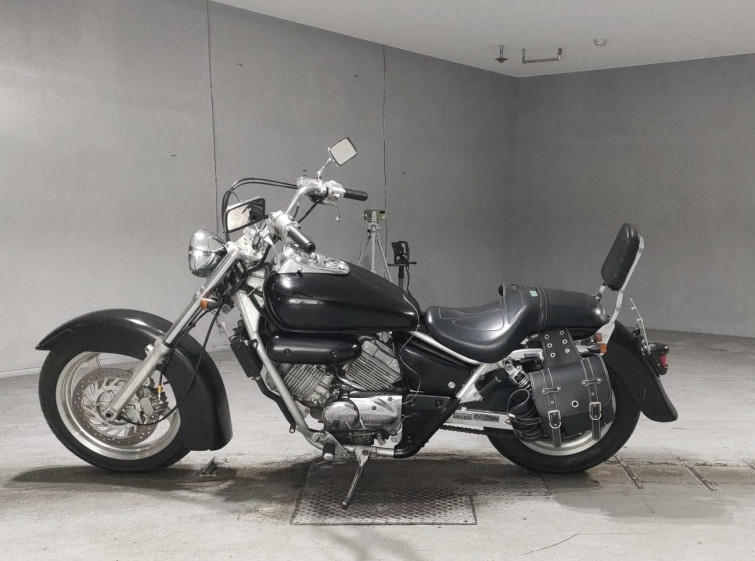 Мотоцикл Honda MAGNA250 с пробегом 62102 km