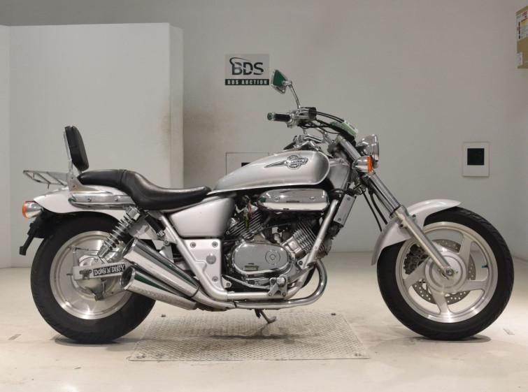 Мотоцикл Honda MAGNA250 с пробегом 13590 km