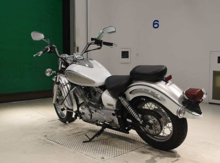 Мотоцикл Yamaha DRAGSTAR XVS250 з пробігом 2646 km