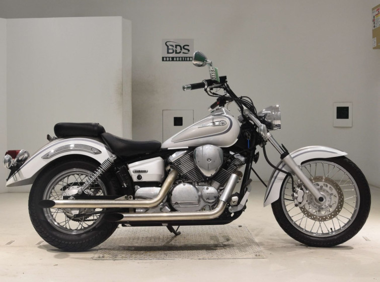 Мотоцикл Yamaha DRAGSTAR XVS250 з пробігом 2646 km