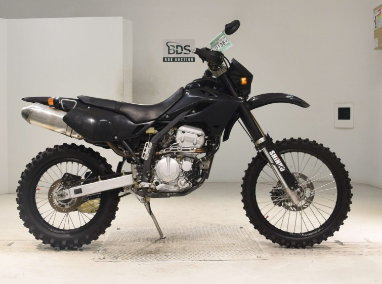 Мотоцикл Kawasaki D-TRACKER250 с пробегом 18678 km