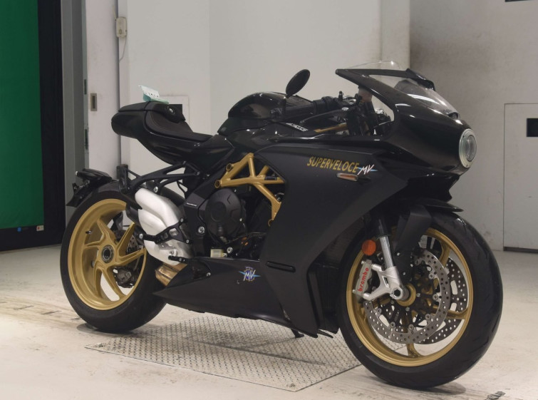 Мотоцикл MV Agusta F3 з пробігом 6522 km