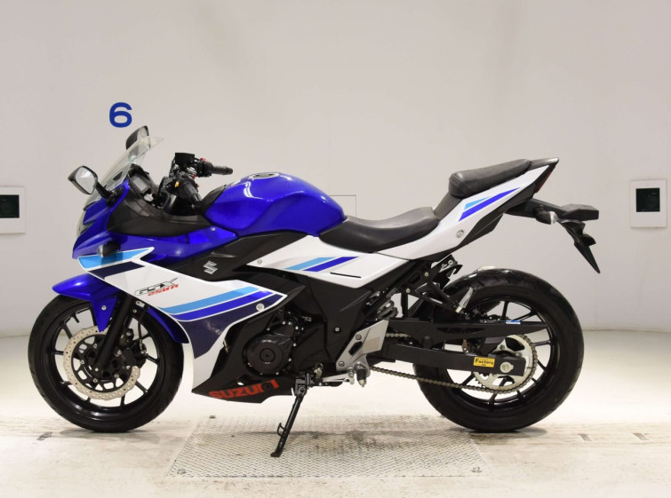 Мотоцикл Suzuki GSX250R з пробігом 12168 km
