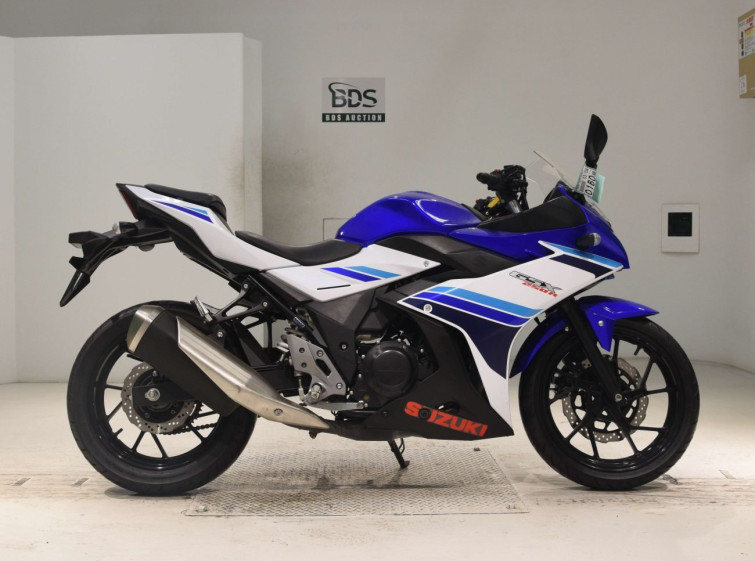 Мотоцикл Suzuki GSX250R з пробігом 12168 km