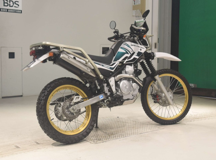 Мотоцикл Yamaha SEROW XT250 з пробігом 15702 km