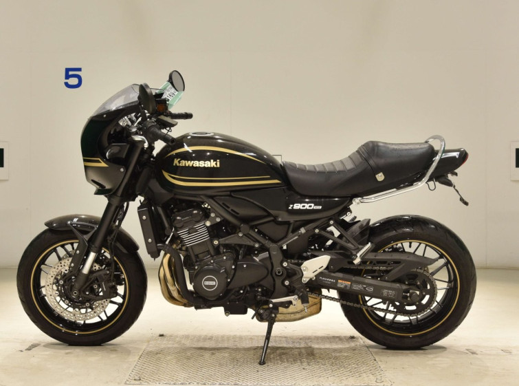 Мотоцикл Kawasaki Z900RS CAFE з пробігом 6937 km