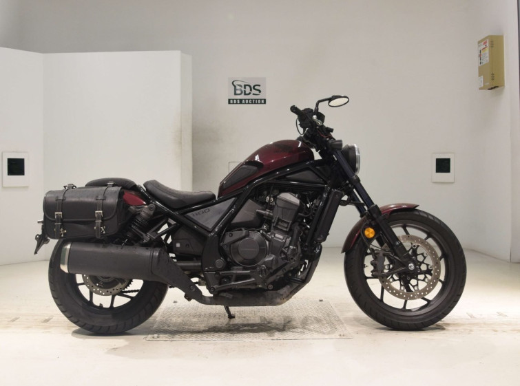 Мотоцикл Honda REBEL CMX1100 з пробігом 15389 km