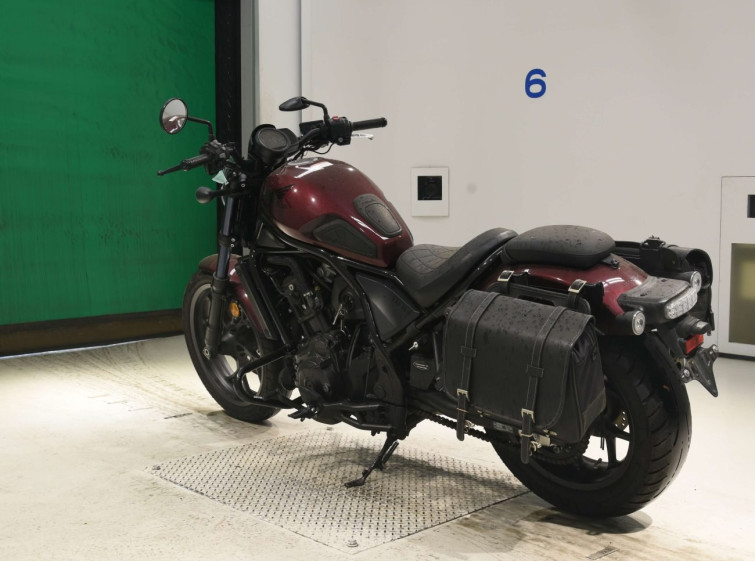 Мотоцикл Honda REBEL CMX1100 з пробігом 15389 km