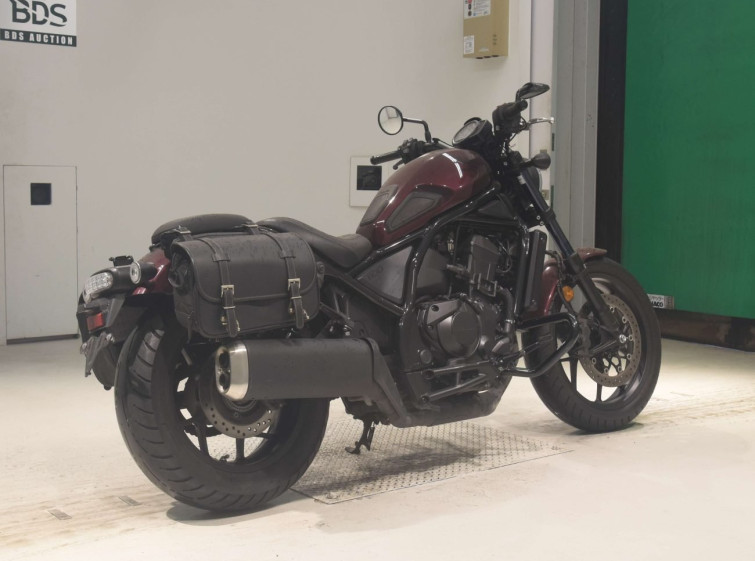Мотоцикл Honda REBEL CMX1100 з пробігом 15389 km