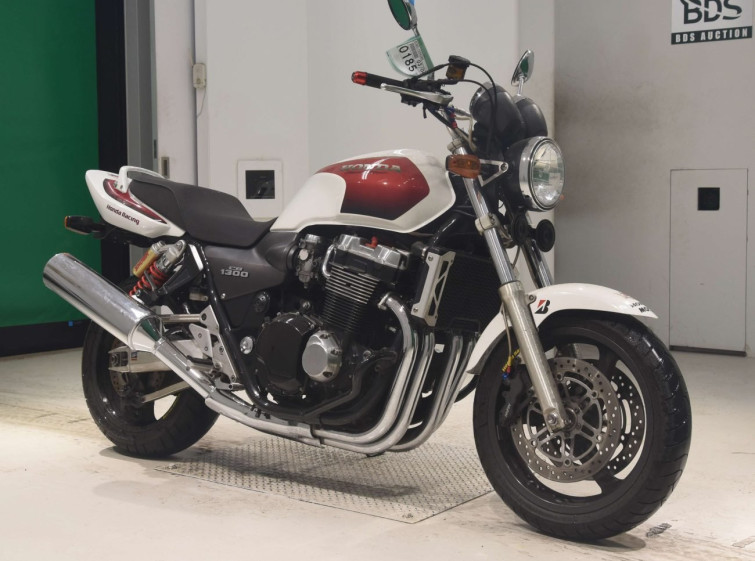 Мотоцикл Honda CB1300SF з пробігом 29445 km