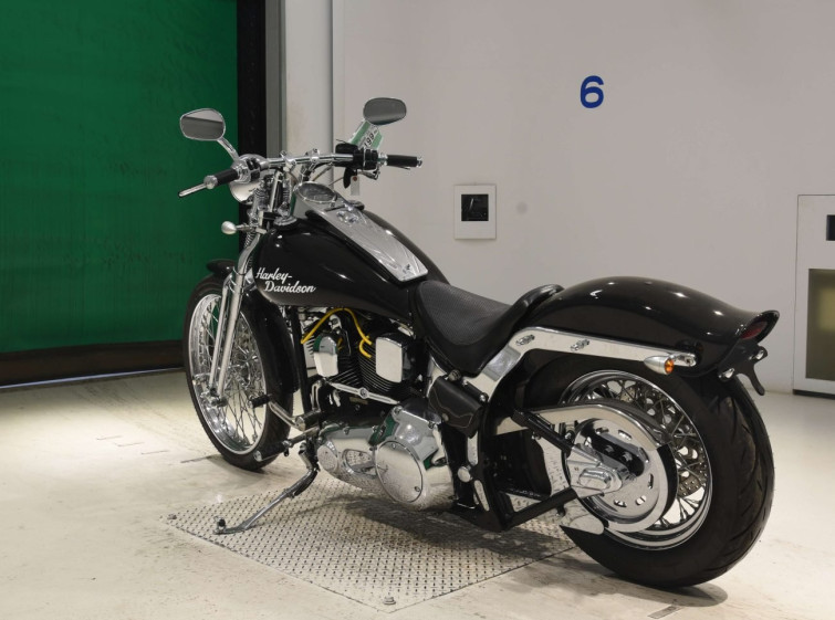 Мотоцикл HD SPRINGER SOFTAIL FXSTS1340 с пробегом 19525 km