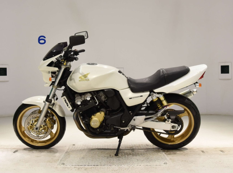 Мотоцикл Honda CB400SFV