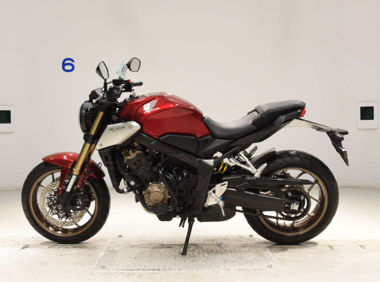 Мотоцикл Honda CB650R з пробігом 24829 km