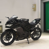 Мотоцикл Kawasaki NINJA ZX-25R з пробігом 333 km
