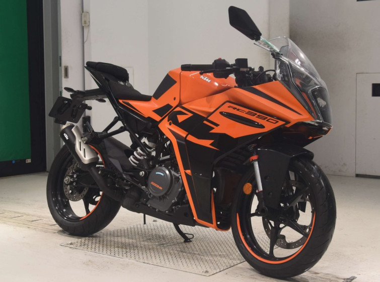 Мотоцикл KTM RC 390 з пробігом 2468 km