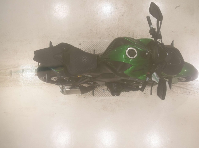Мотоцикл Kawasaki Z1000 с пробегом 15955 km